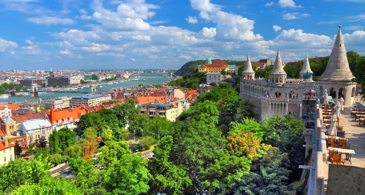 معرفی کالج های زبان در مجارستان